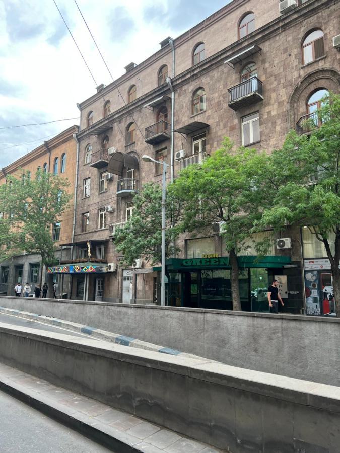 Guest House Green Erevan Exterior foto